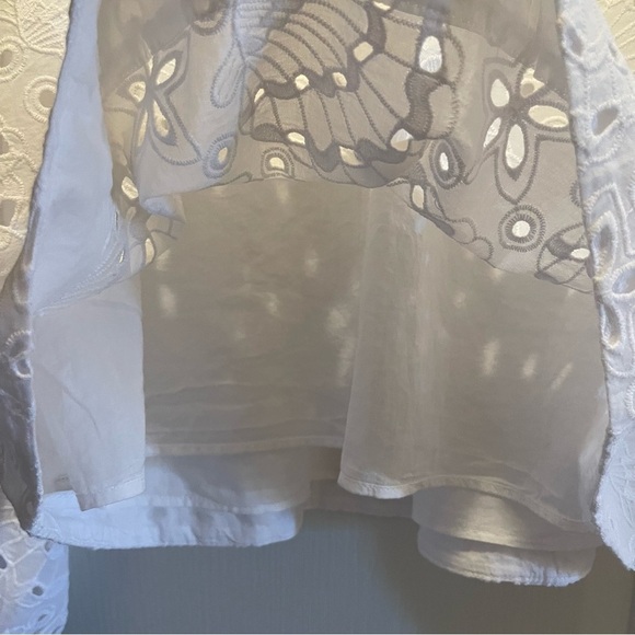 Lilly Pulitzer Maisha Eyelet Top Size L - Picture 8 of 12
